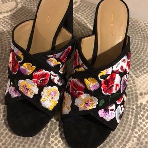 Ann Taylor Heel Size 7.5